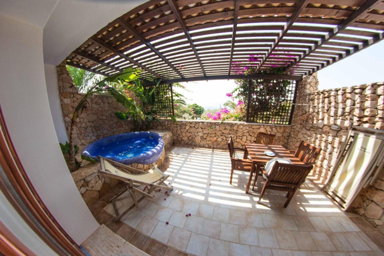 Cupola Bianca Resort LMP Exteriér fotografie