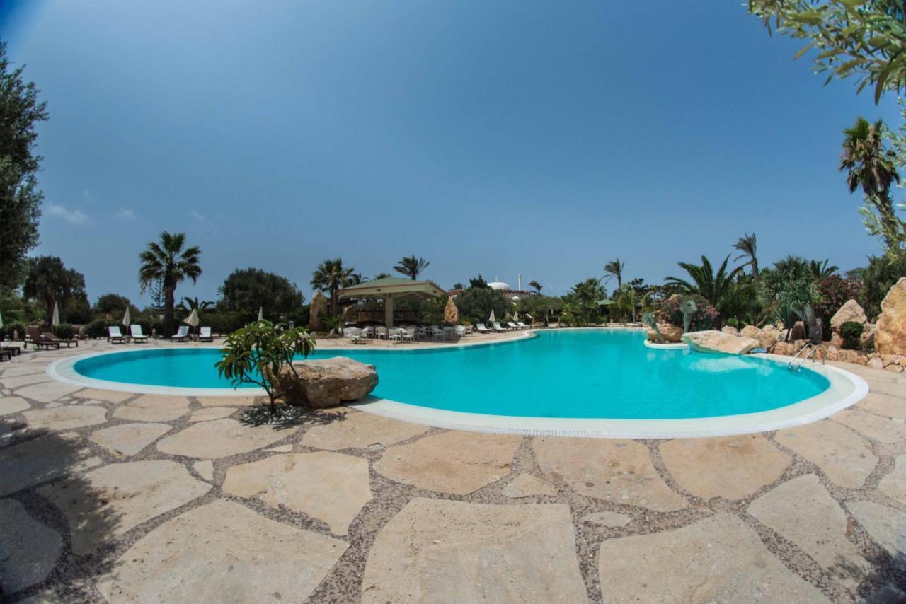 Cupola Bianca Resort LMP Exteriér fotografie