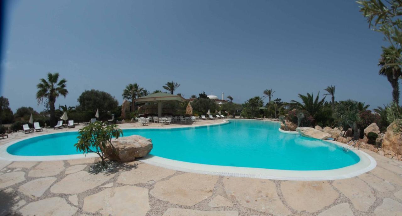 Cupola Bianca Resort LMP Exteriér fotografie