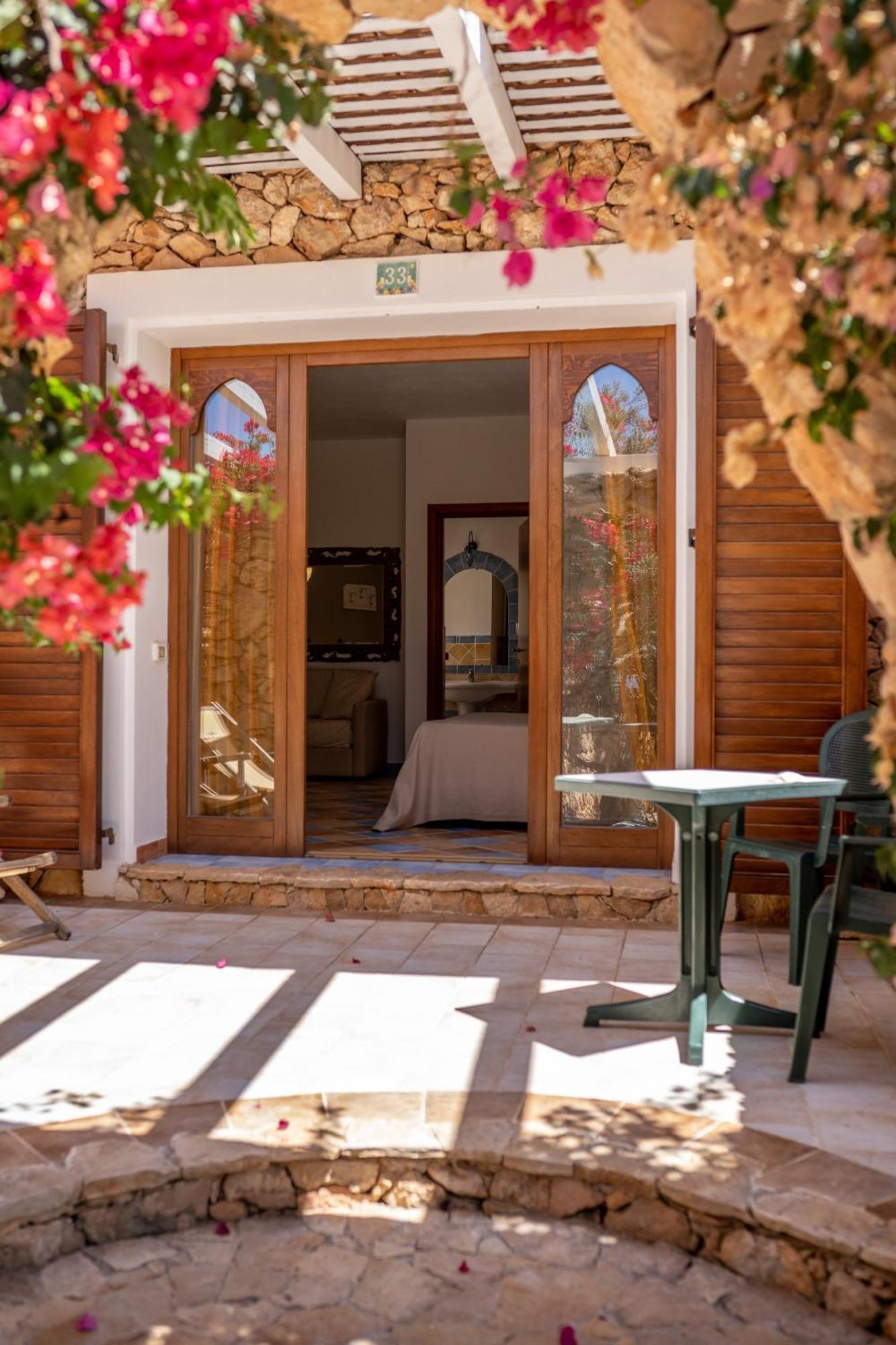 Cupola Bianca Resort LMP Exteriér fotografie